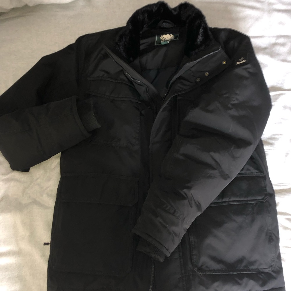 Men’s Roots Canada down jacket w/ attachable hood